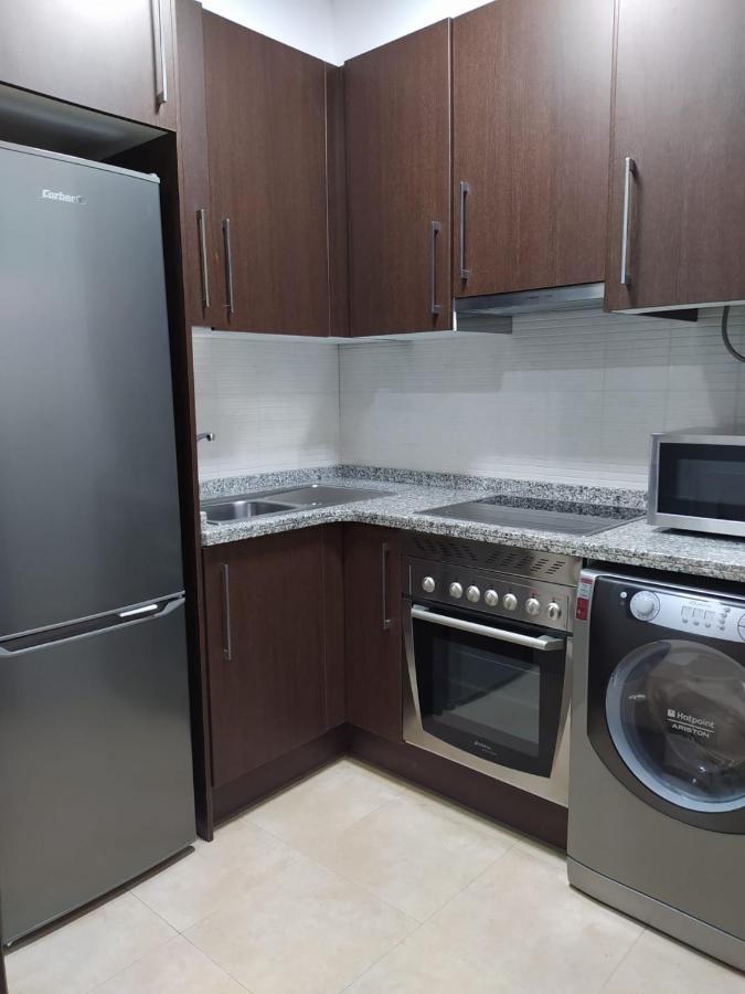 Casa Aurea-Apartamento Zona Antigua,Parking Y Wifi By Delabra Apartments Овьедо Экстерьер фото