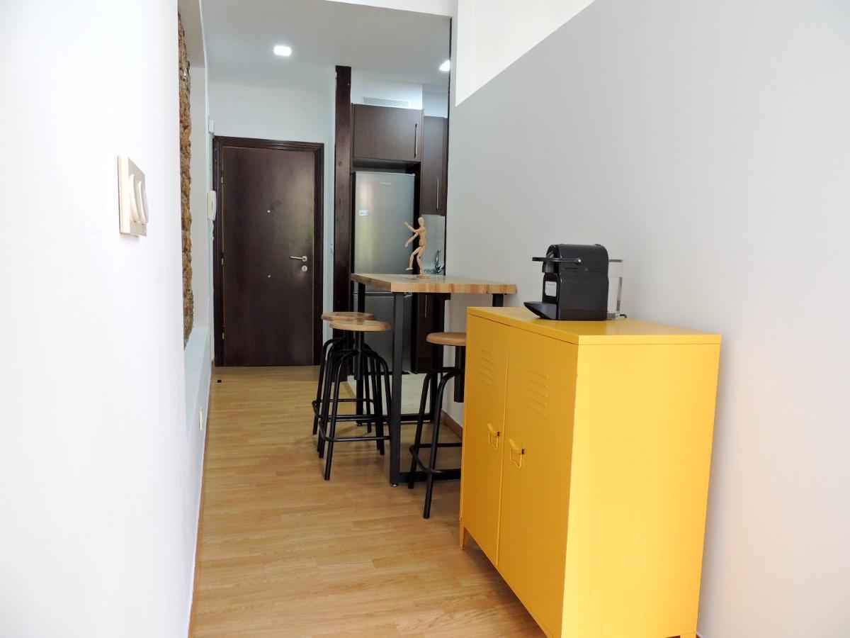 Casa Aurea-Apartamento Zona Antigua,Parking Y Wifi By Delabra Apartments Овьедо Экстерьер фото