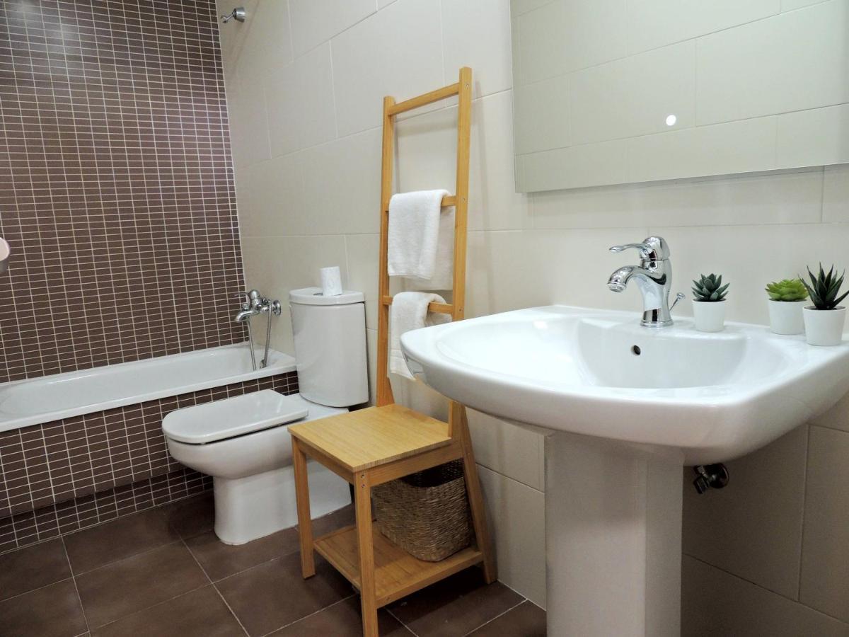 Casa Aurea-Apartamento Zona Antigua,Parking Y Wifi By Delabra Apartments Овьедо Экстерьер фото